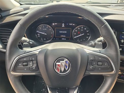 Used 2023 Buick Envision Essence image 26