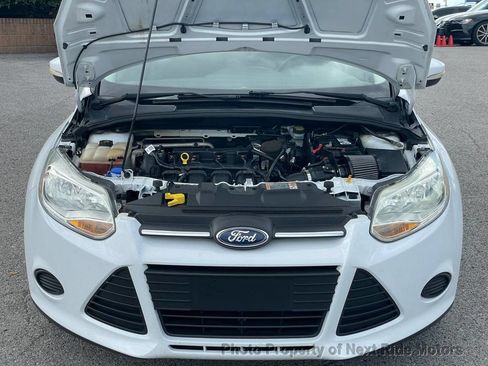 Used 2014 Ford Focus SE FWD image 25