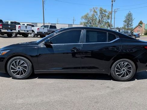 Used 2022 Nissan Sentra S FWD image 13