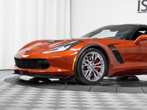 Used 2015 Chevrolet Corvette Z06 w/ 2LZ Preferred Equipment Group image 26