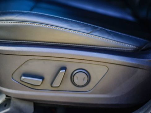 Used 2021 Kia Sorento EX image 21