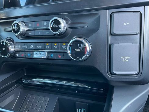 New 2026 Ford F250 Lariat w/ Black Appearance Package AWD/4WD image 47