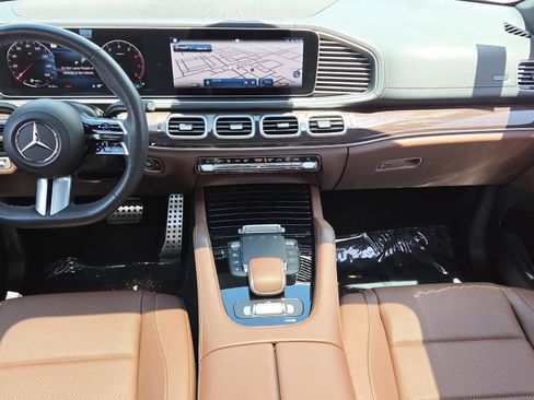 Certified 2024 Mercedes-Benz GLS 450 4MATIC image 13