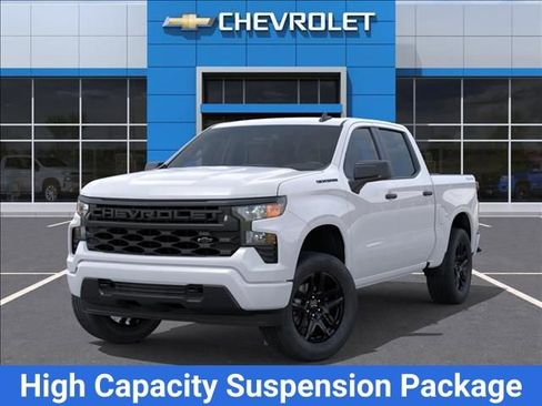 New 2026 Chevrolet Silverado 1500 Custom w/ LPO, Dark Essentials Package AWD/4WD image 7
