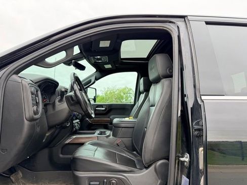 Used 2022 Chevrolet Silverado 2500 High Country w/ Z71 Off-Road Package AWD/4WD image 7