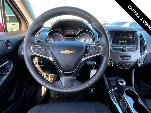 Used 2019 Chevrolet Cruze LS w/ LS Convenience Package image 8