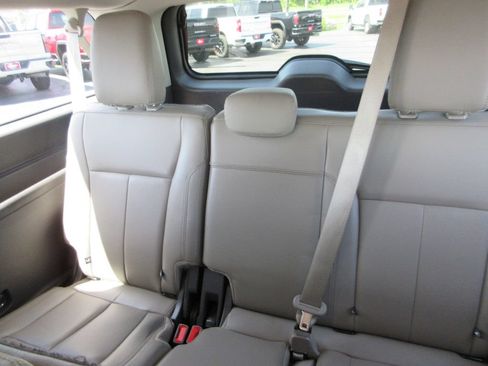 Used 2020 Ford Expedition Max XLT w/ Equipment Group 202A AWD/4WD image 22