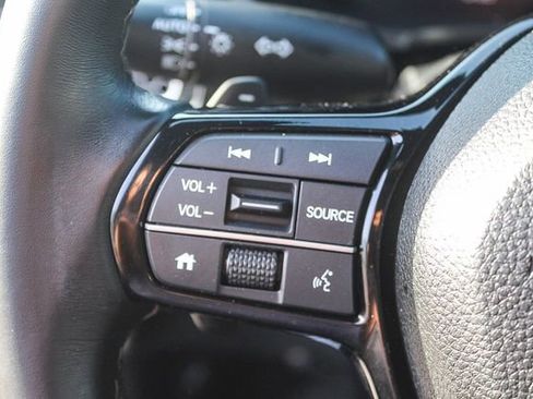 Used 2025 Honda Civic Sport image 31