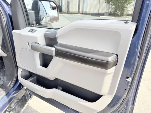 Used 2016 Ford F150 XLT w/ Equipment Group 301A Mid image 11