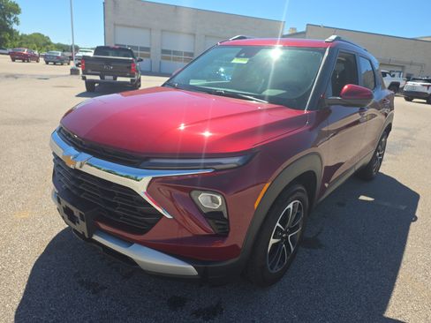 Used 2024 Chevrolet TrailBlazer LT FWD image 8