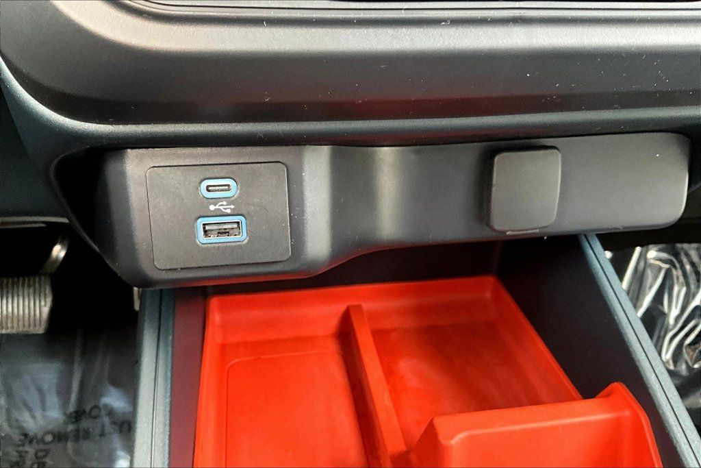 Used 2024 Ford Maverick XLT FWD image 18