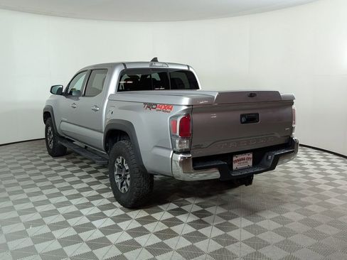 Used 2023 Toyota Tacoma TRD Off-Road AWD/4WD image 5