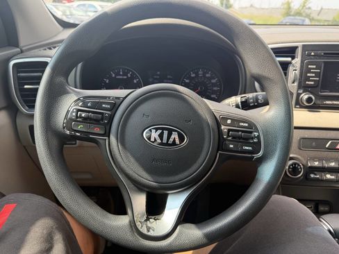 Used 2017 Kia Sportage LX image 21