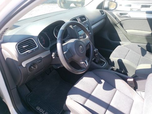 Used 2013 Volkswagen Golf 2-Door image 24
