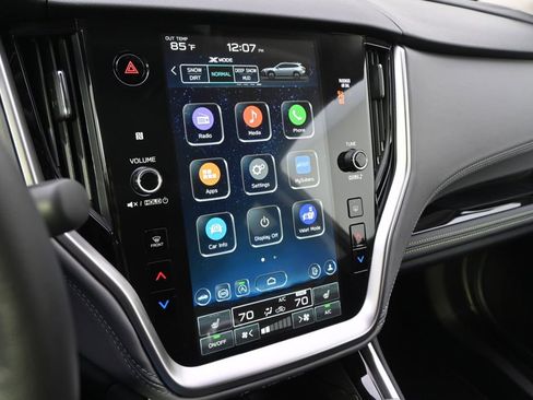 Used 2025 Subaru Outback Onyx Edition image 26