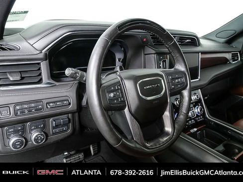 Certified 2023 GMC Yukon XL Denali Ultimate image 4