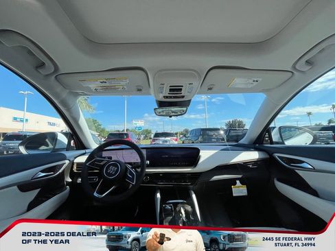 New 2026 Buick Envision Avenir image 14