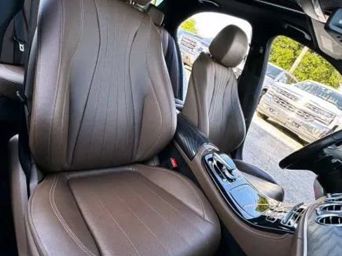 Used 2017 Mercedes-Benz E 300 image 22