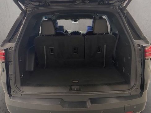 Used 2022 Chevrolet Traverse RS AWD/4WD image 22