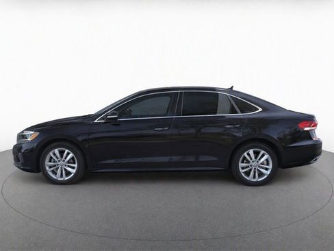 Used 2020 Volkswagen Passat 2.0T SE FWD image 4
