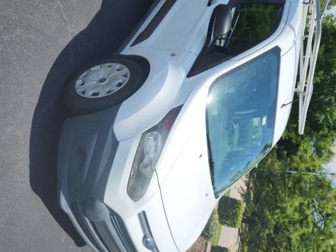 Used 2017 Ford Transit Connect XL FWD image 10
