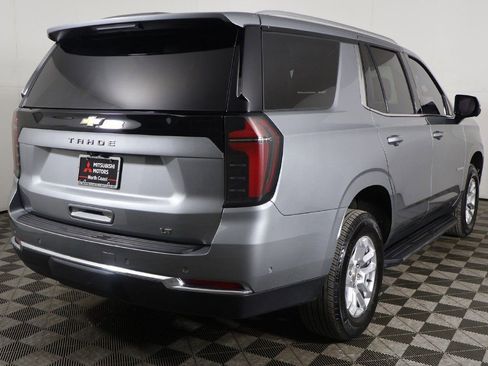 Used 2025 Chevrolet Tahoe LT AWD/4WD image 12