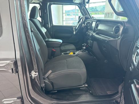 Used 2021 Jeep Wrangler Unlimited Sport w/ Sun And Sound Package AWD/4WD image 22