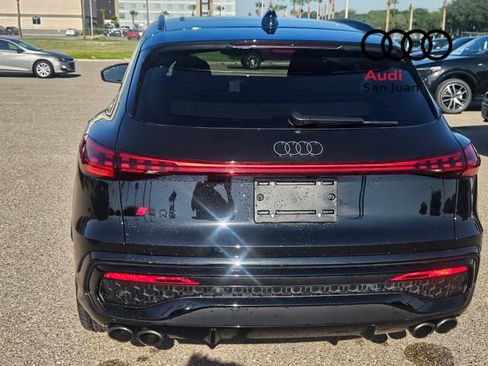 Used 2025 Audi SQ5 Premium Plus AWD/4WD image 8