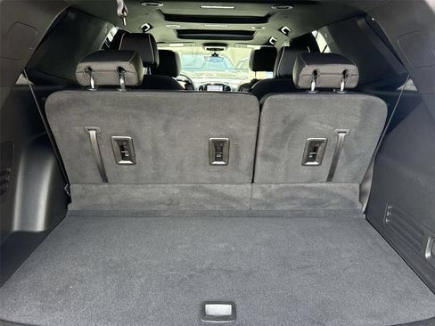 Used 2023 Chevrolet Traverse Premier w/ Redline Edition FWD image 25