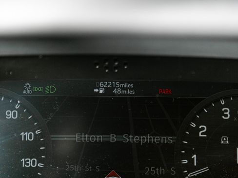 Used 2020 Land Rover Defender 110 X image 36