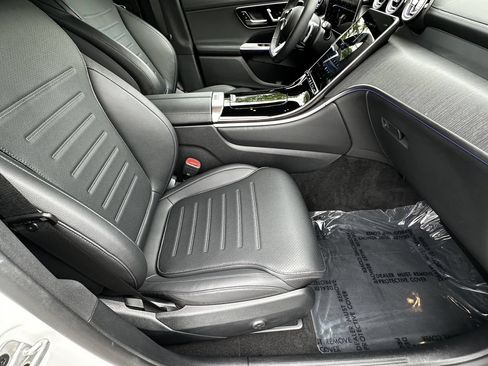 Certified 2025 Mercedes-Benz GLC 300 4MATIC image 15