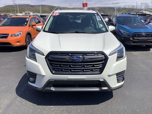 Used 2022 Subaru Forester Limited AWD/4WD image 5