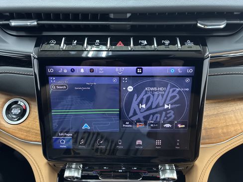 Certified 2025 Jeep Grand Cherokee Summit AWD/4WD image 28