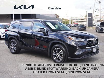 Used 2022 Toyota Highlander XLE