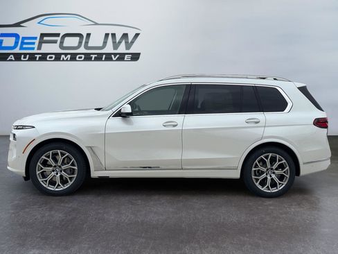 New 2026 BMW X7 xDrive40i w/ Premium Package AWD/4WD image 6