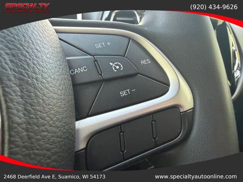 Used 2021 Jeep Compass Latitude AWD/4WD image 15