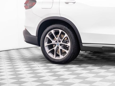 Certified 2024 BMW X5 xDrive40i w/ Executive Package AWD/4WD image 39