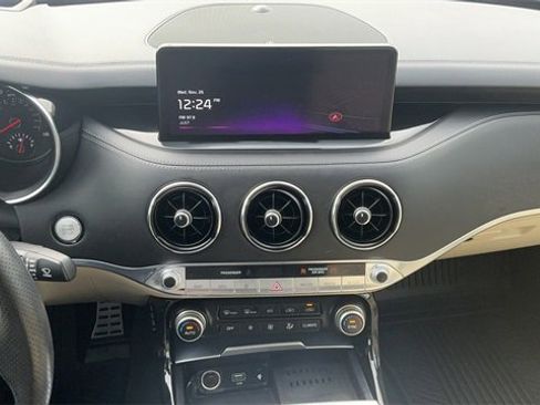 Certified 2023 Kia Stinger GT2 image 26