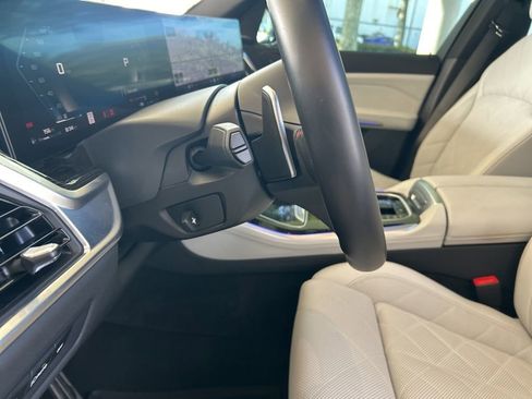 Used 2024 BMW X5 xDrive40i w/ M Sport Package image 55