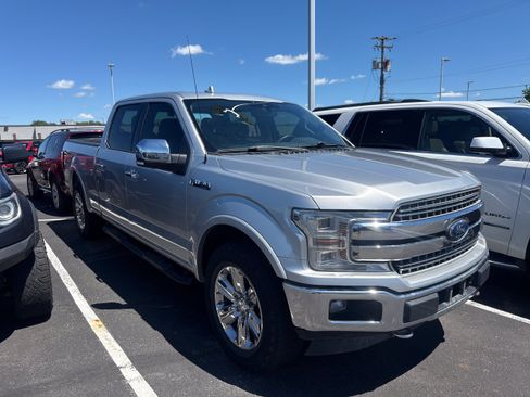 Used 2018 Ford F150 XLT w/ Trailer Tow Package AWD/4WD image 5