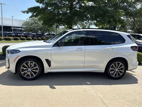 Certified 2025 BMW X5 M60i w/ Climate Comfort Package AWD/4WD image 2