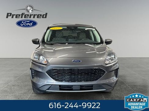 Used 2022 Ford Escape SE w/ Cold Weather Package AWD/4WD image 11