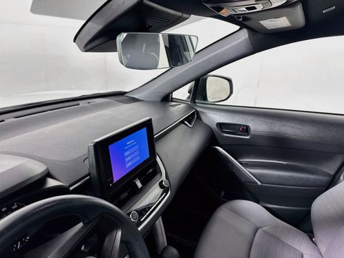 Certified 2023 Toyota Corolla Cross AWD Hybrid image 7