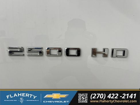Used 2025 Chevrolet Silverado 2500 LT w/ Convenience Package AWD/4WD image 19