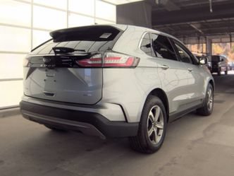 Used 2023 Ford Edge SEL w/ Convenience Package AWD/4WD image 5
