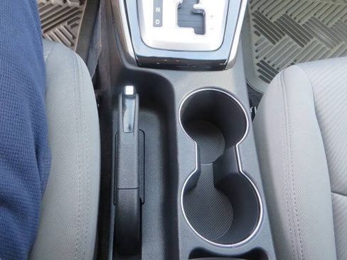 Used 2012 Hyundai Elantra GLS FWD image 43