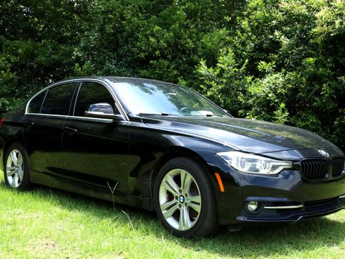 Used 2017 BMW 330i Sedan image 34