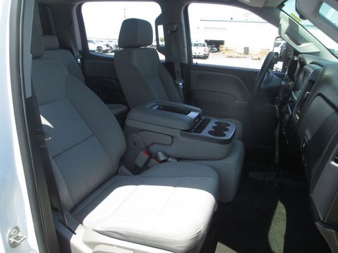 Used 2016 GMC Sierra 2500 4x4 Crew Cab w/ Sierra Convenience Package image 19
