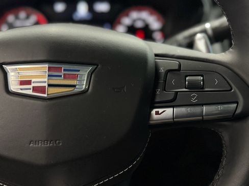 Used 2022 Cadillac CT5 V w/ LPO, ONYX Package image 24