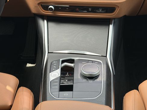 Used 2024 BMW 330e w/ Premium Package RWD image 6